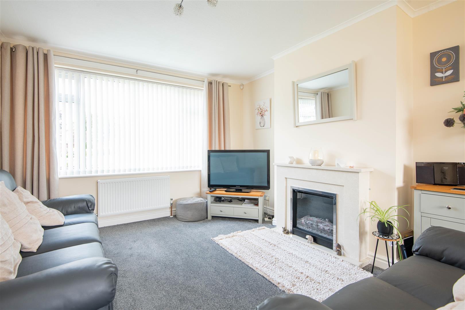 3 bed property in Borrowdale Road, Leyland